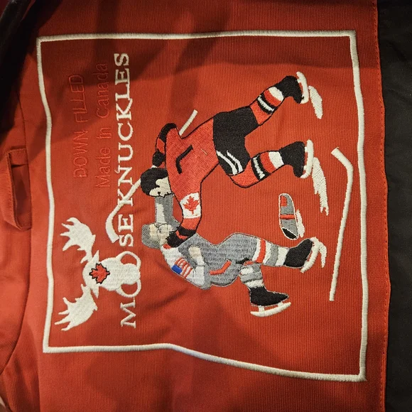 Moose Knuckles Red Jacket - Picture 6 of 8